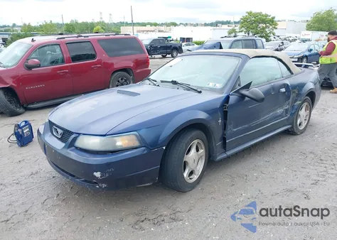 2001 Ford Mustang z USA, uszkodzony, nr VIN 1FAFP44471F241472